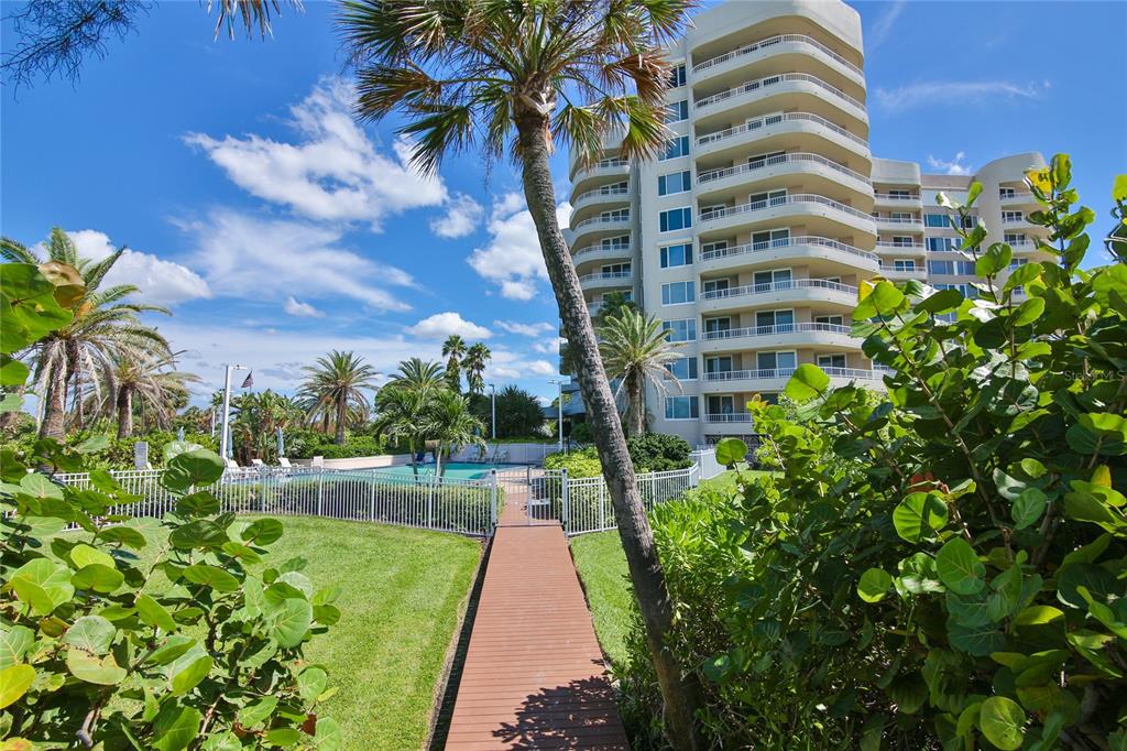 775 LONGBOAT CLUB ROAD UNIT 904