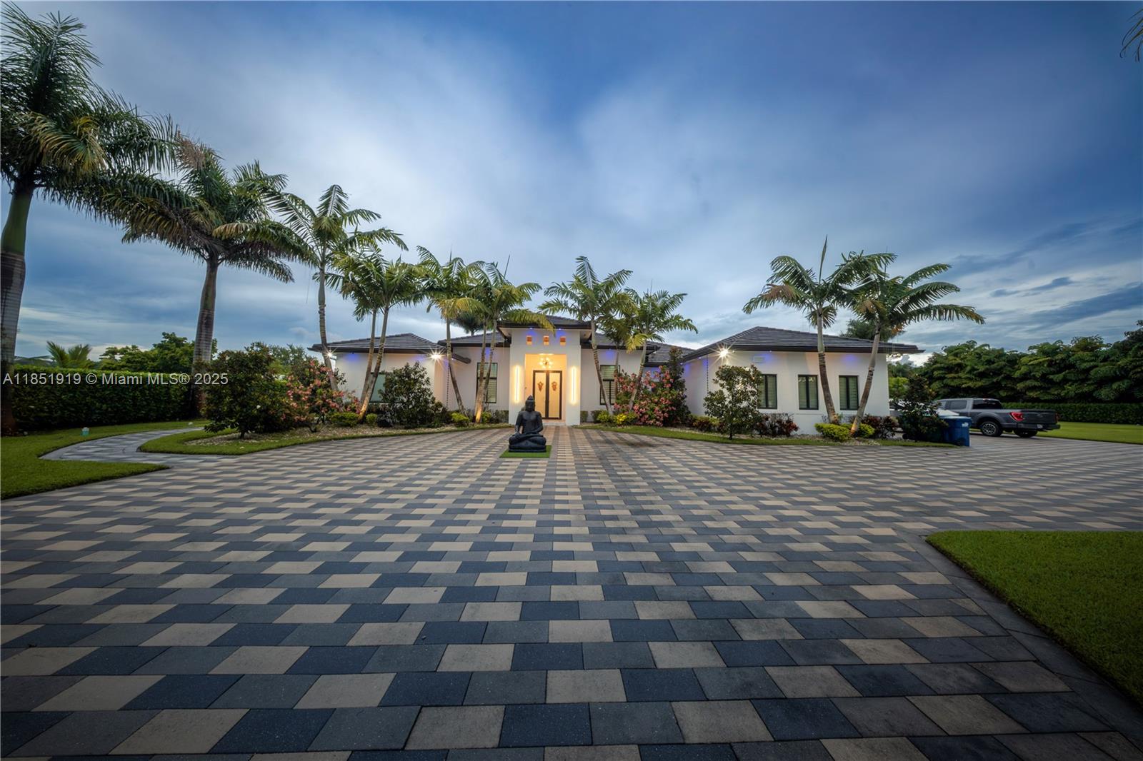 23055 SW 172 Ct, Miami FL 33170