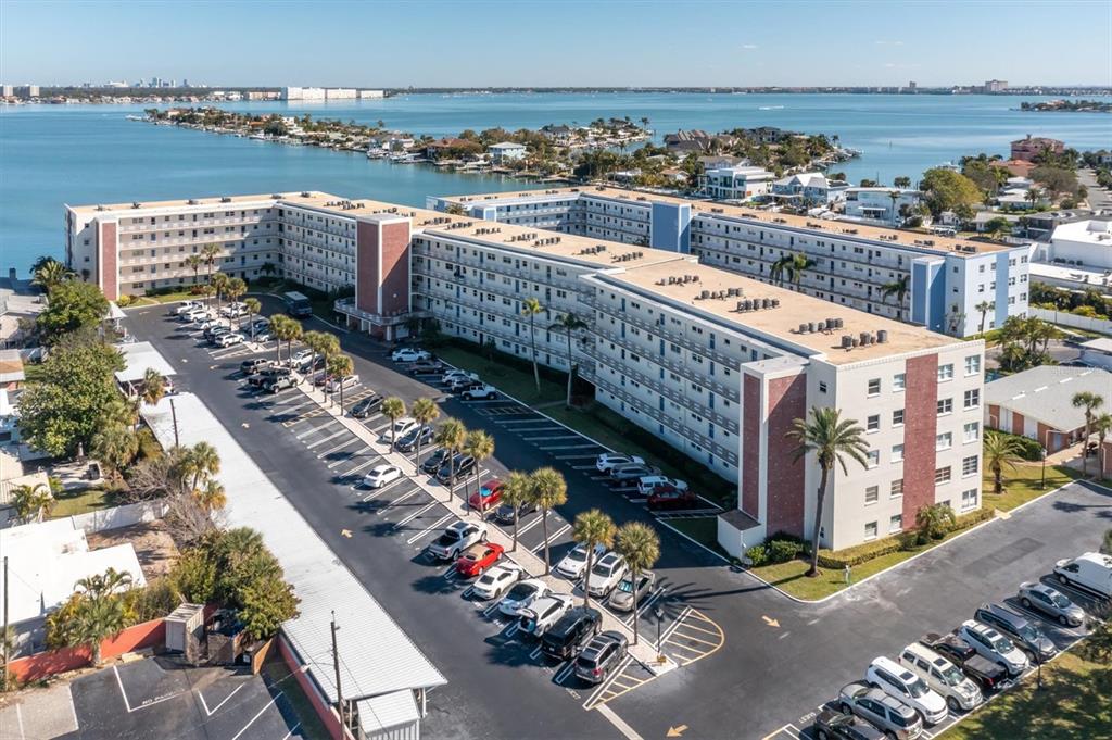 5575 GULF BOULEVARD UNIT 337, ST PETE BEACH, FL — photo 3 of 26