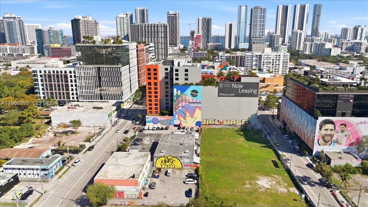 150 NW 29th St # 160, Miami FL 33127