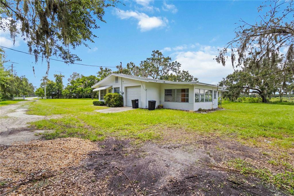 11880 US HIGHWAY 301 N