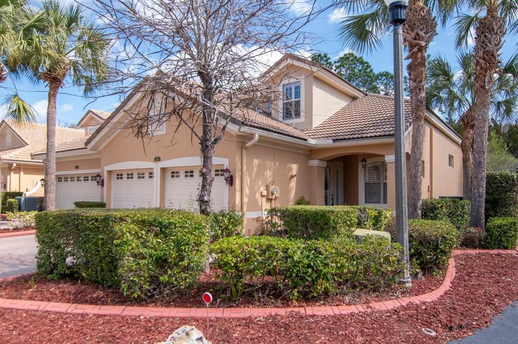 1900 PAW PAW PLACE