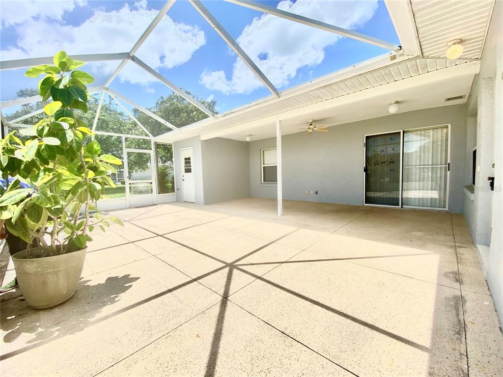 1129 APPLE TERRACE, LEESBURG, FL — photo 2 of 18
