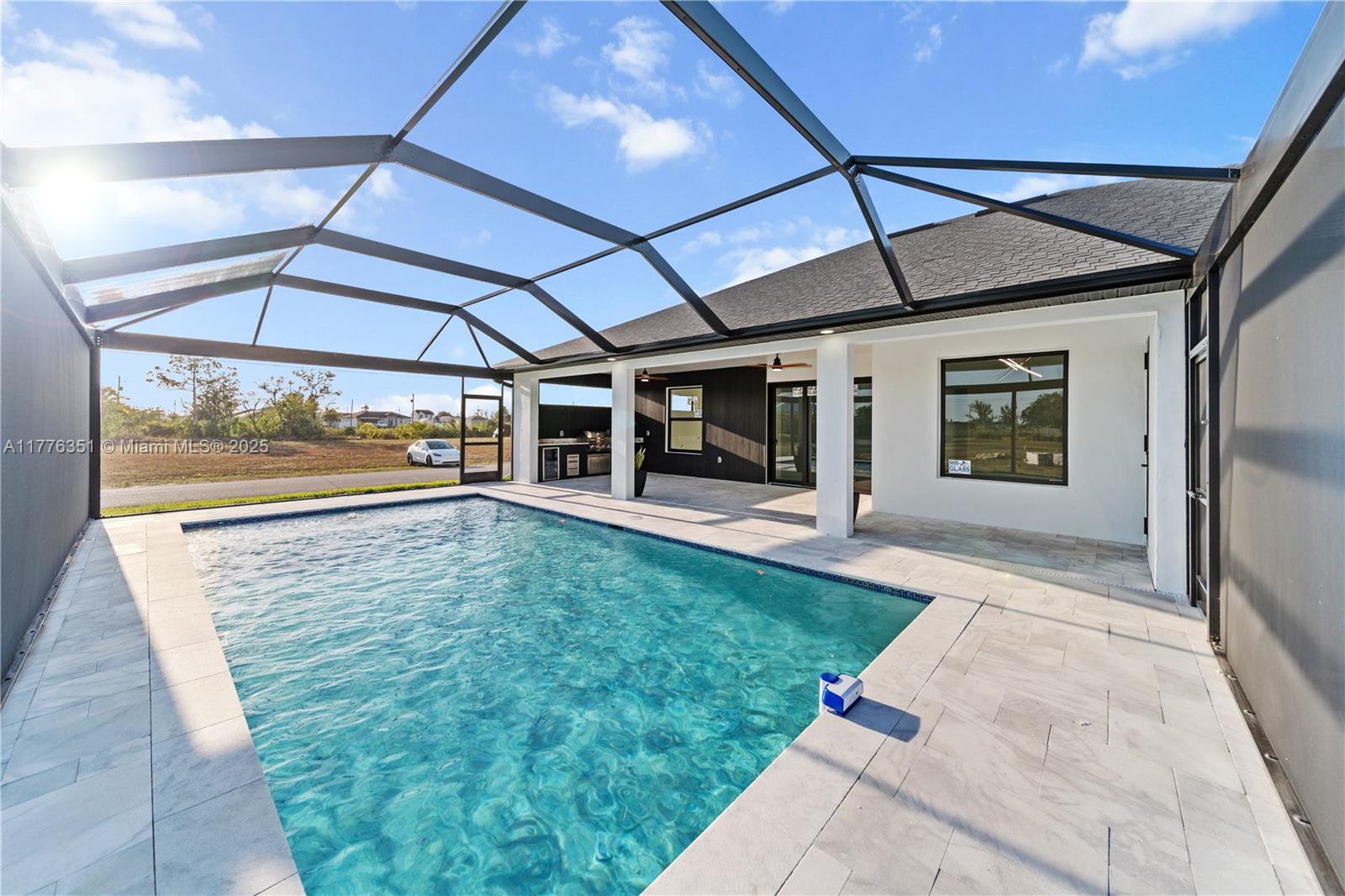 122 NE 20 Ter, Cape Coral FL 33909
