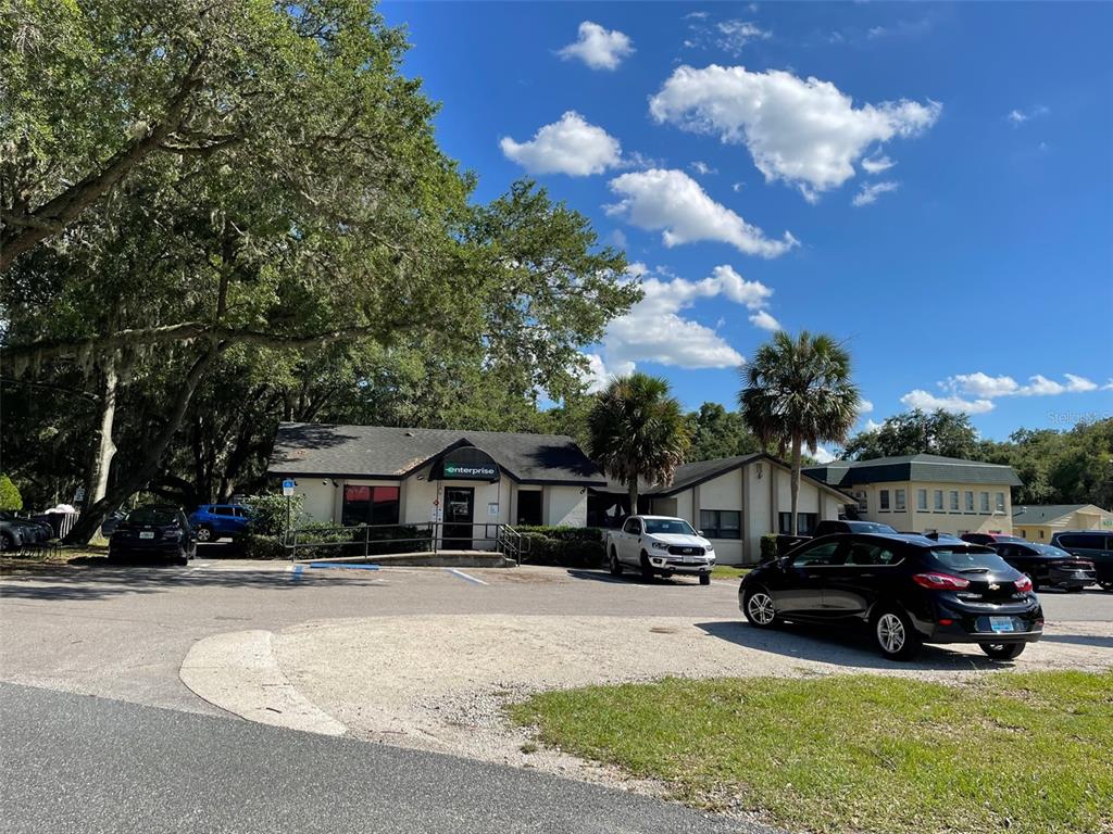 1725 MOUNT VERNON RD  / US HWY 441
