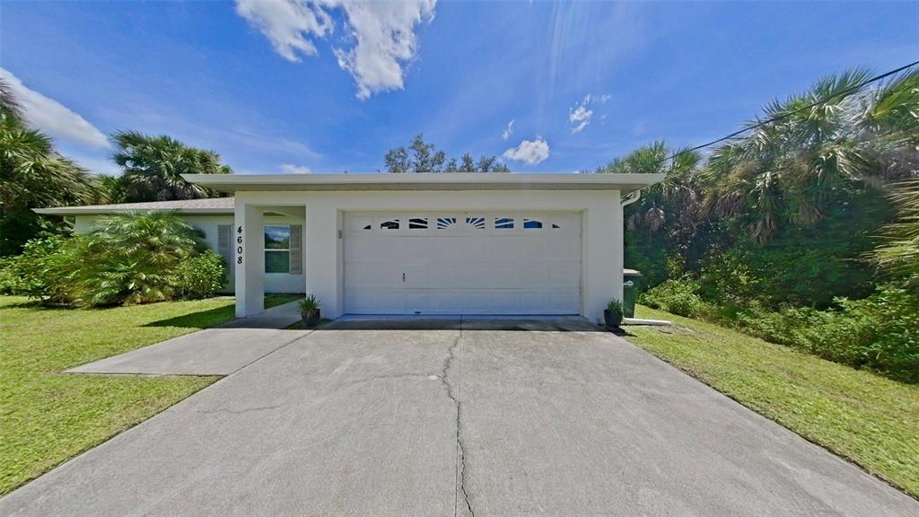 4608 BUTTERFLY LANE