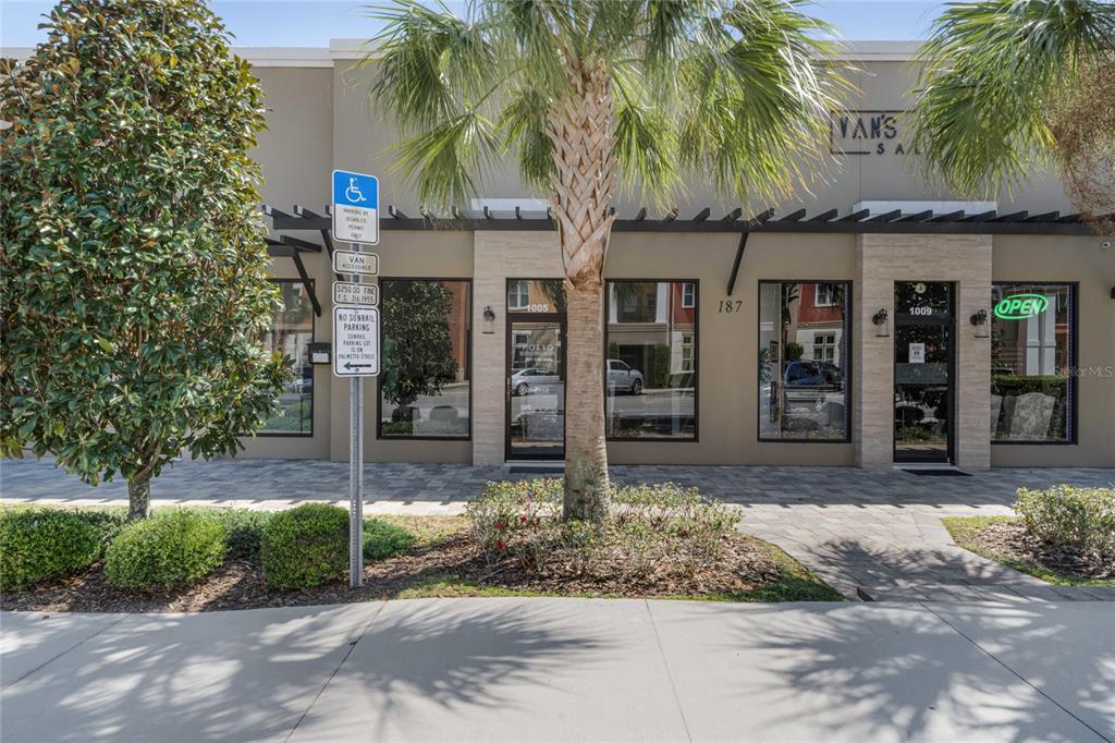 187 E CRYSTAL LAKE AVENUE
