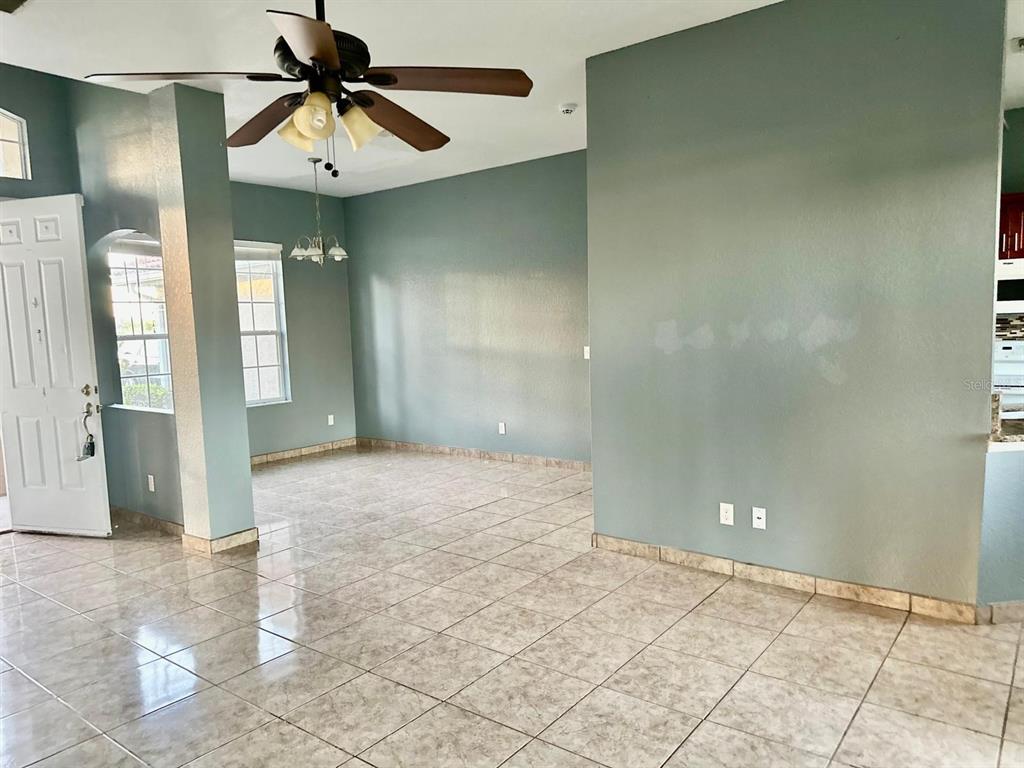 421 BAY LEAF DRIVE, POINCIANA, FL — photo 5 of 13