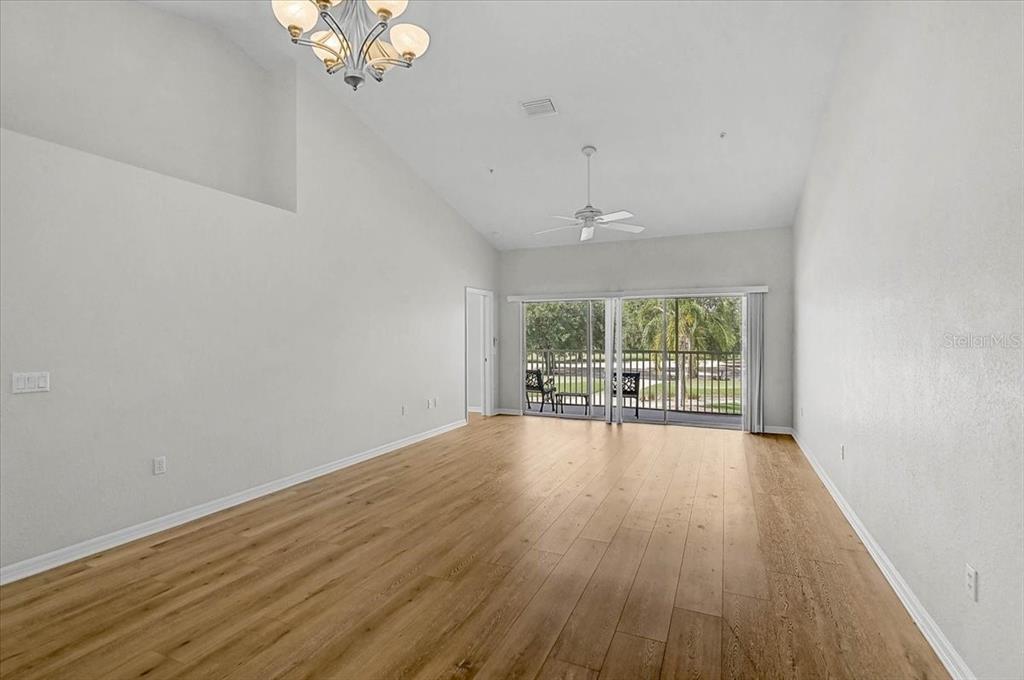 6870 FAIRVIEW TERRACE, BRADENTON, FL — photo 3 of 30