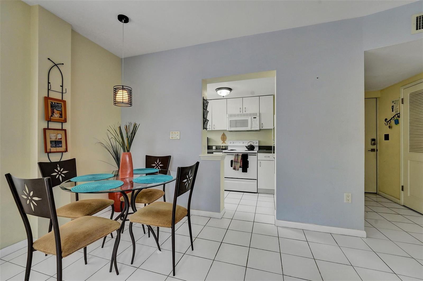 341 N Birch Road # 316, Fort Lauderdale FL 33304