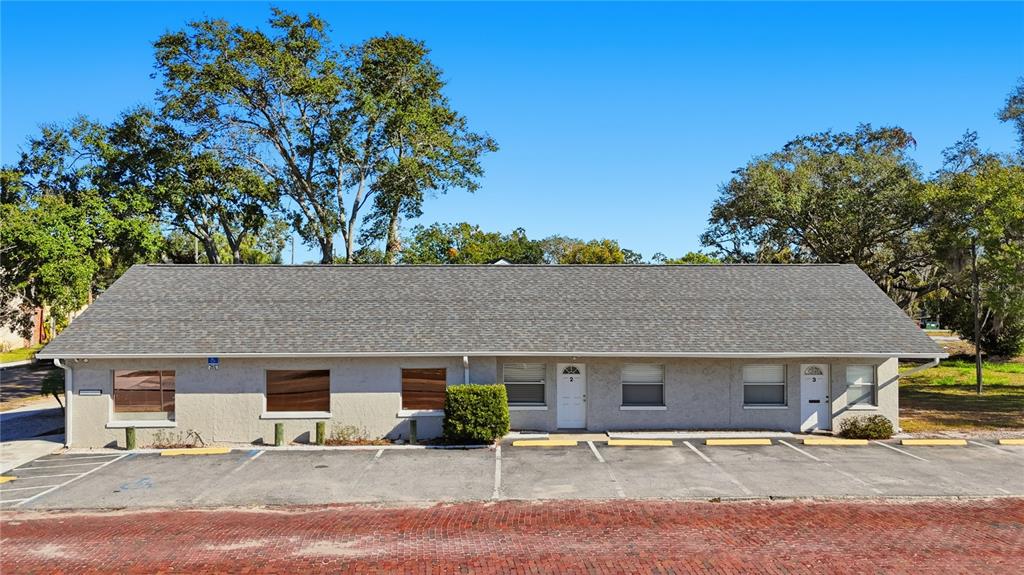 500 E TARPON AVENUE