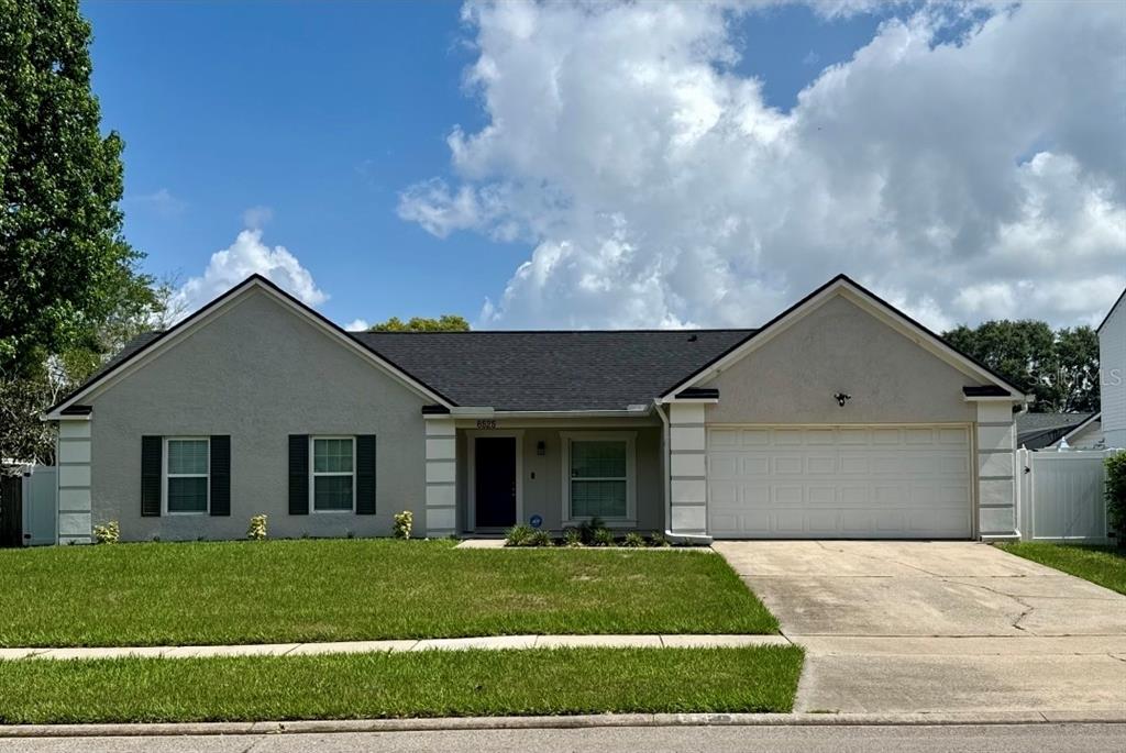 8525 SUBURBAN DRIVE