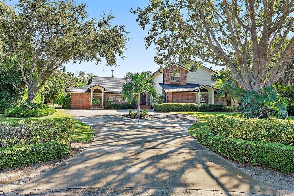 2371 LANDINGS CIRCLE, BRADENTON, FL — photo 2 of 30