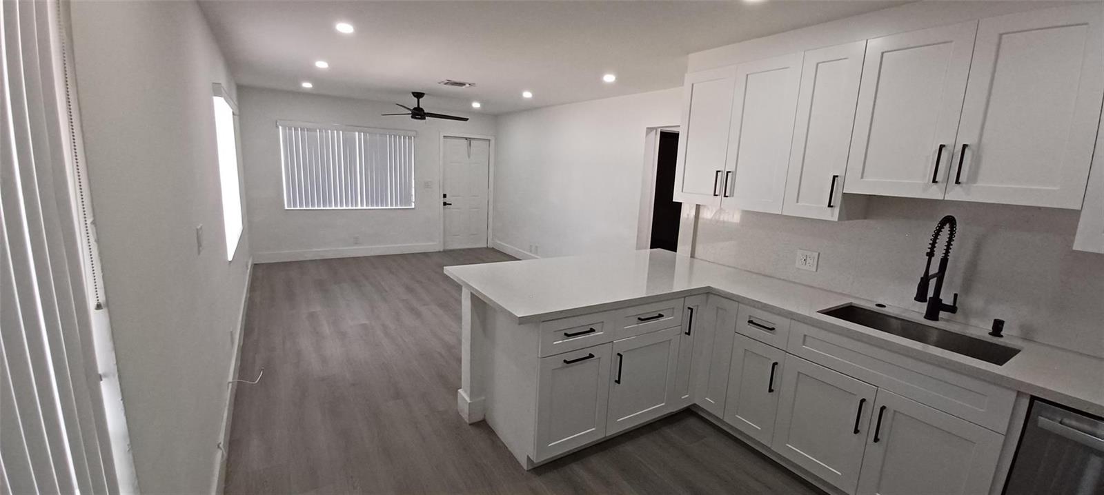 630 N 58th Avenue, Hollywood FL 33021