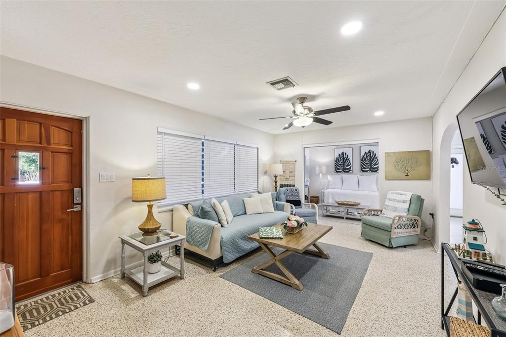 2907 MARSHALL DRIVE, SARASOTA, FL — photo 4 of 26