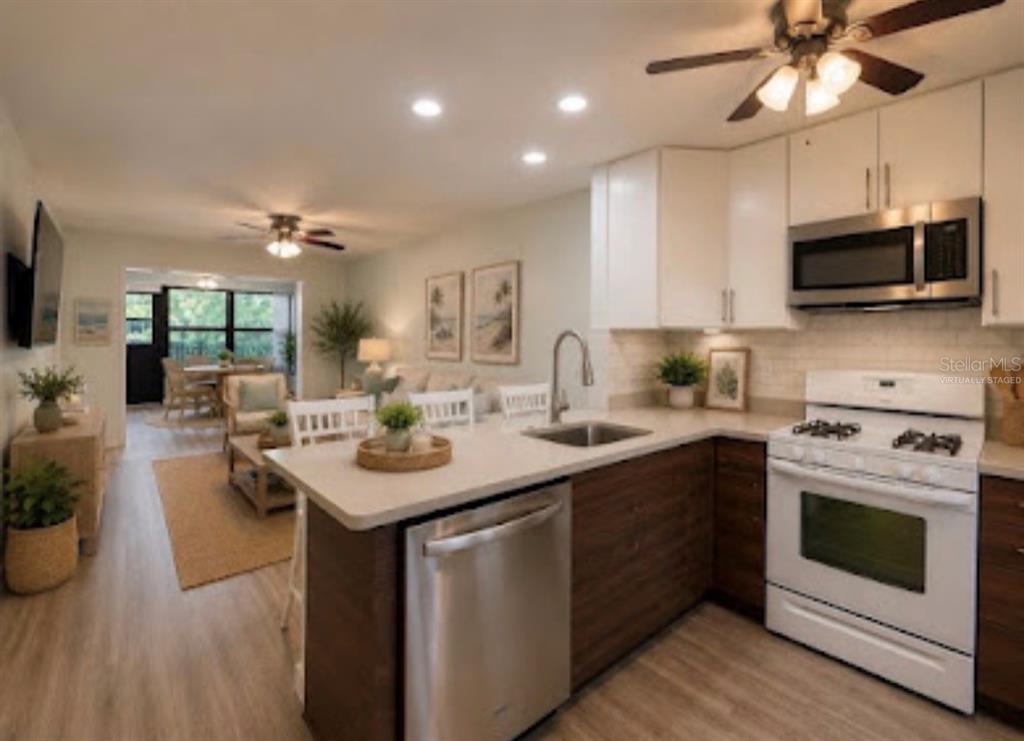 1185 MISSION CIRCLE, CLEARWATER, FL — photo 4 of 30