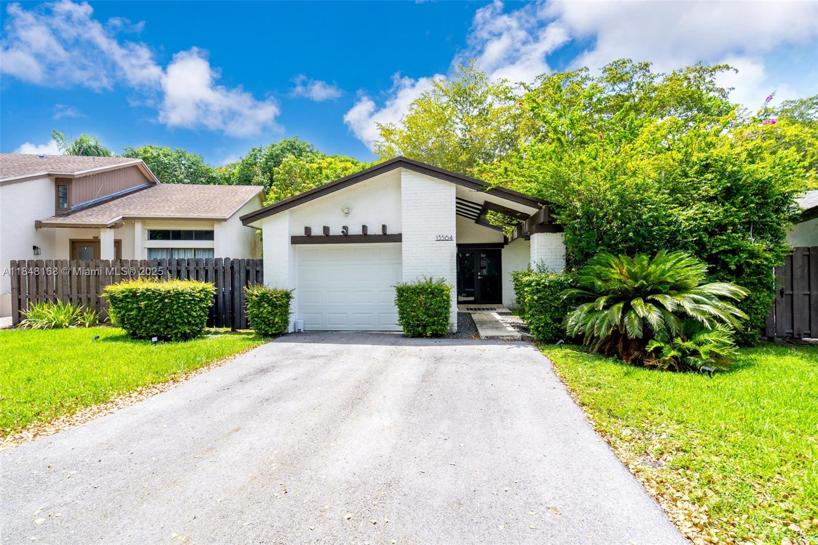 13564 SW 108th St Cir N, Miami FL 33186
