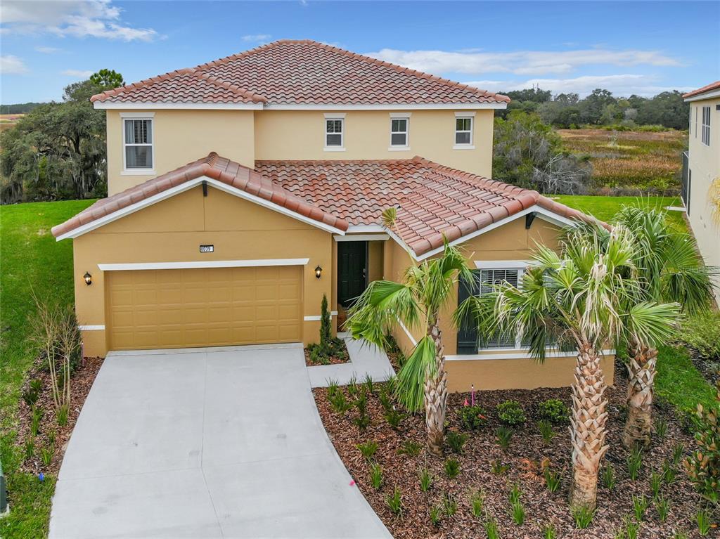 8039 OAK SHADOW COURT