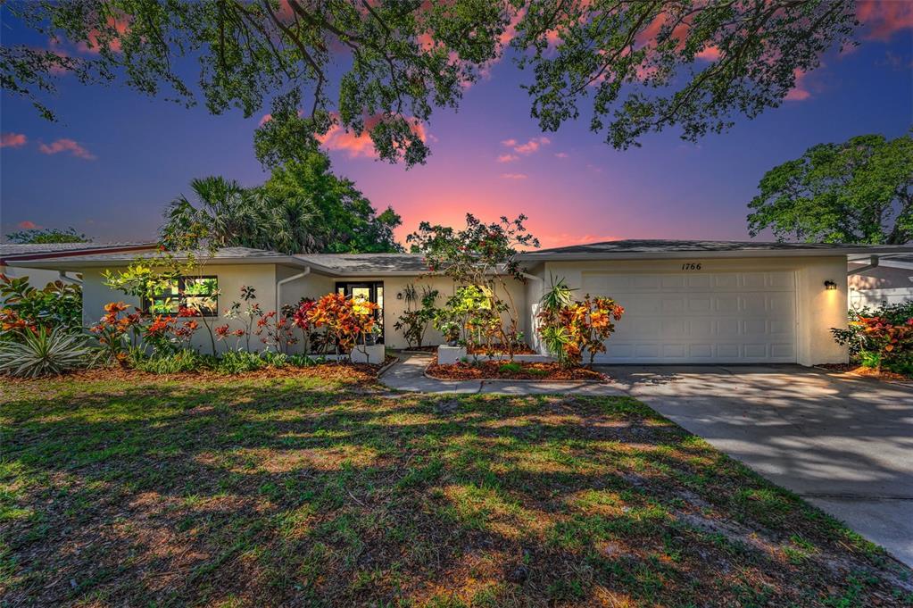 1766 HITCHING POST LANE
