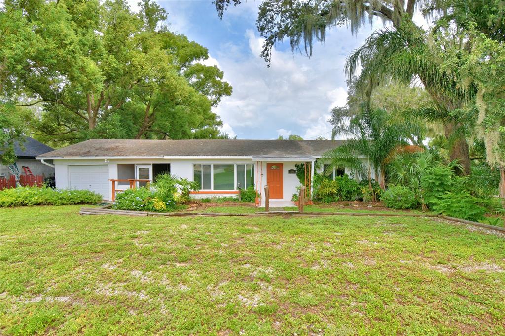 1380 LUCERNE LOOP ROAD NE