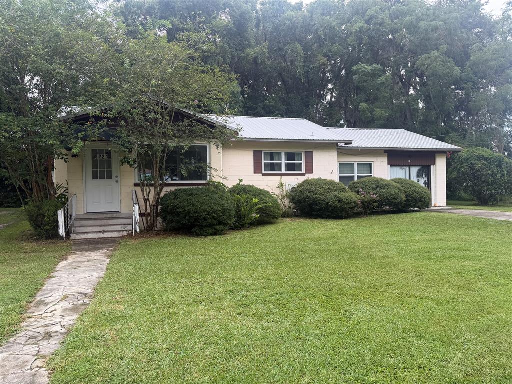 5721 SE HIGHWAY 484