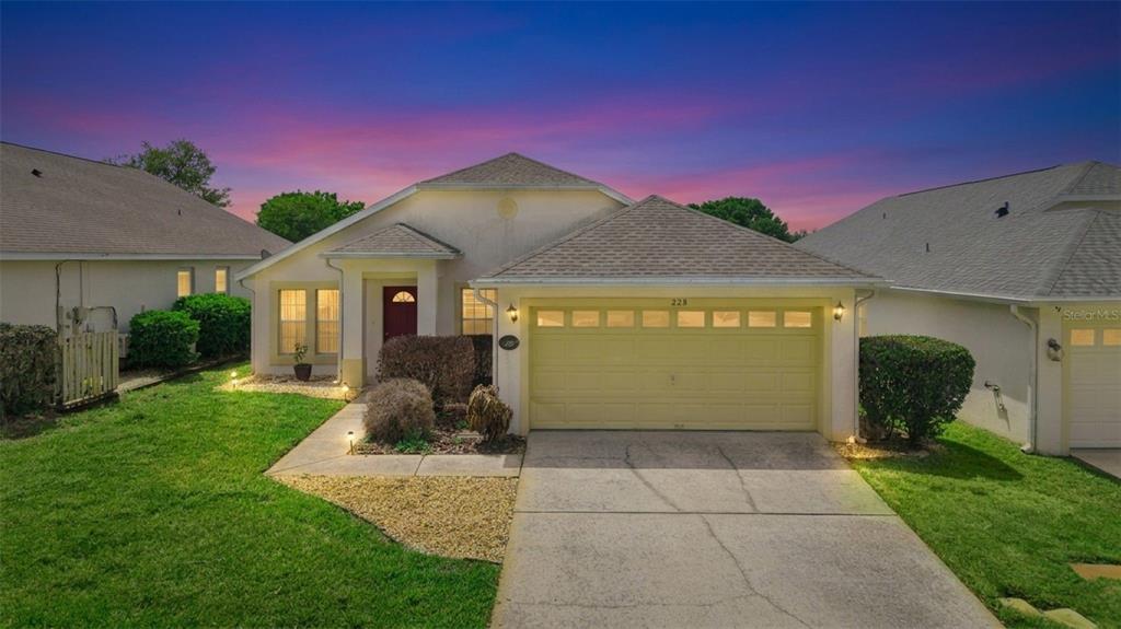 228 TROON CIRCLE, DAVENPORT, FL — photo 4 of 30