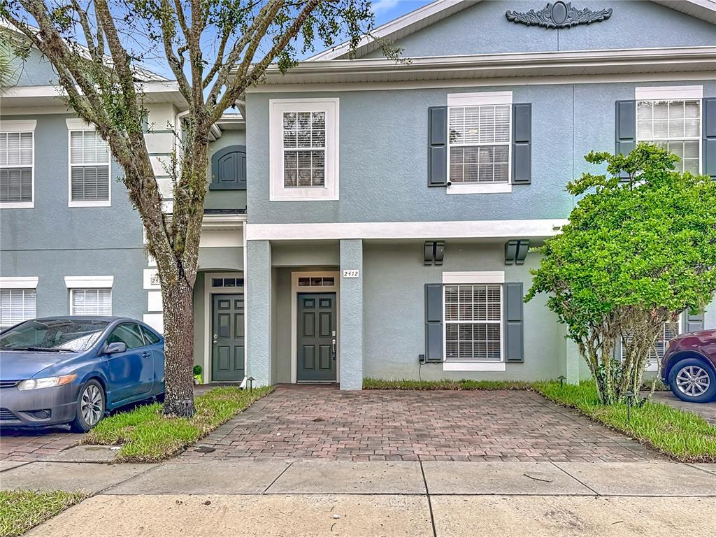 2412 CARAVELLE CIRCLE