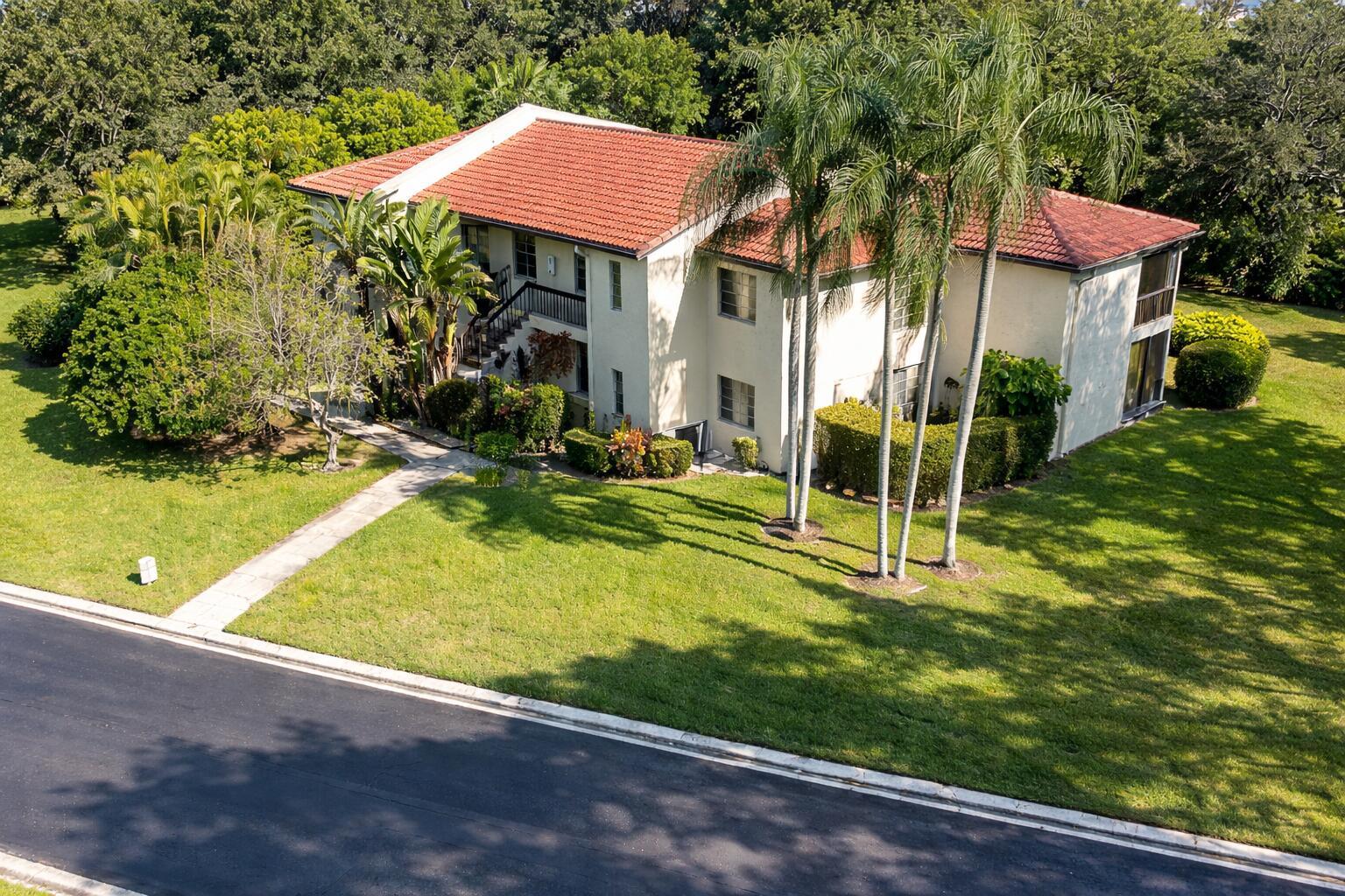8305 Casa Del Lago, Boca Raton FL 33433