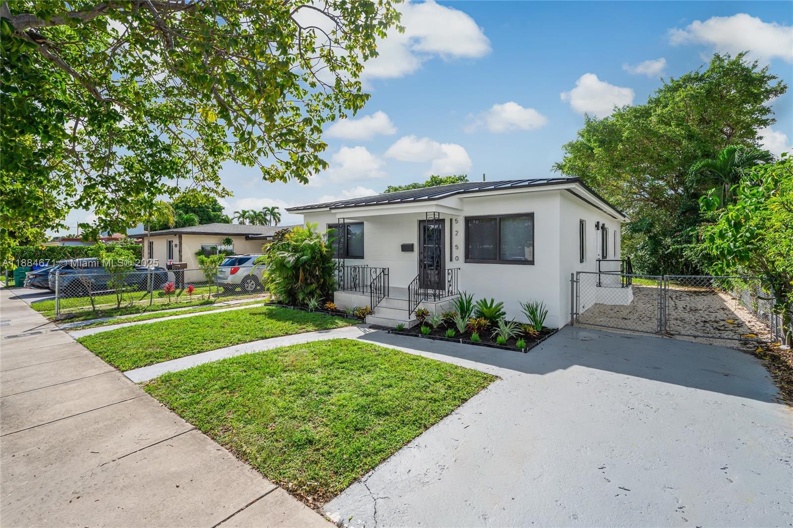 5250 NW 4th St, Miami FL 33126