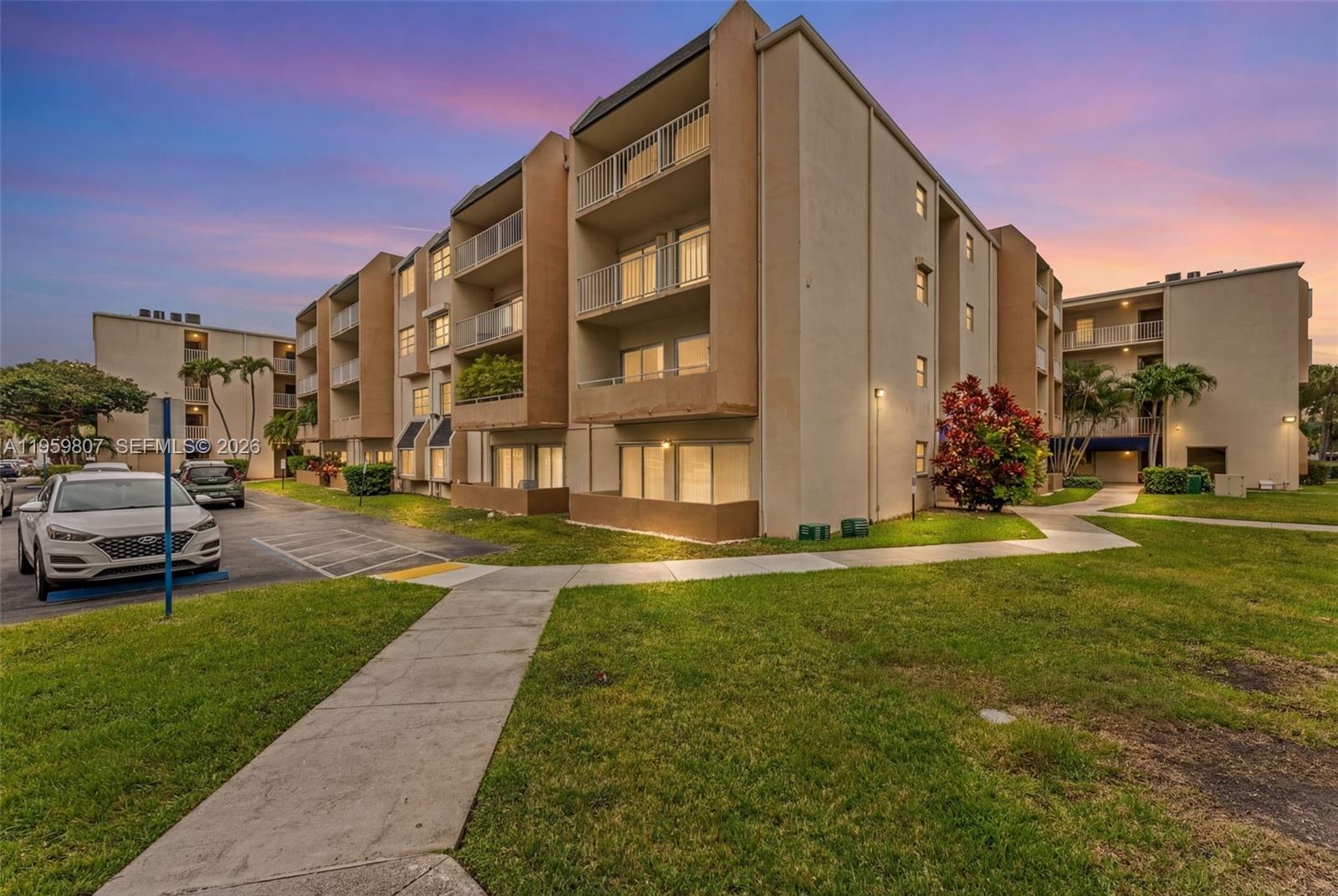 7725 SW 86th St # 419, Miami FL 33143
