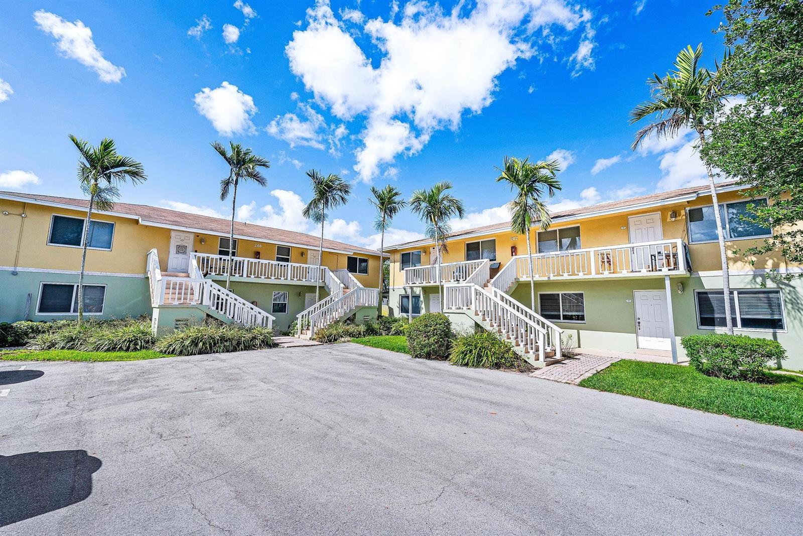 242 NE 12th Street # 2, Delray Beach FL 33444