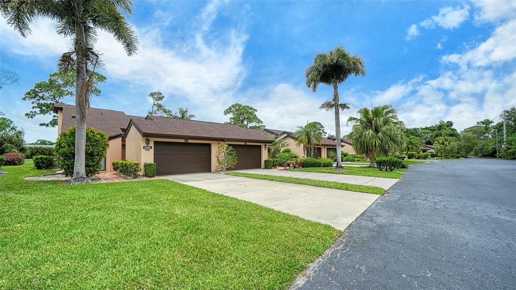 6281 TIMBERLAKE DRIVE UNIT H6, SARASOTA, FL — photo 2 of 30
