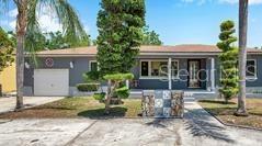 936 ALCAZAR WAY S