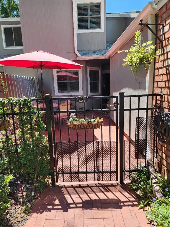 632 RED OAK CIRCLE UNIT 104