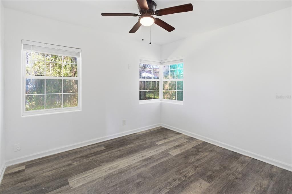 5405 WINDERMERE DRIVE, JACKSONVILLE, FL — photo 4 of 29