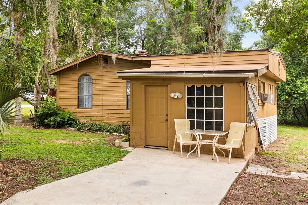 17313 LAKESIDE DRIVE
