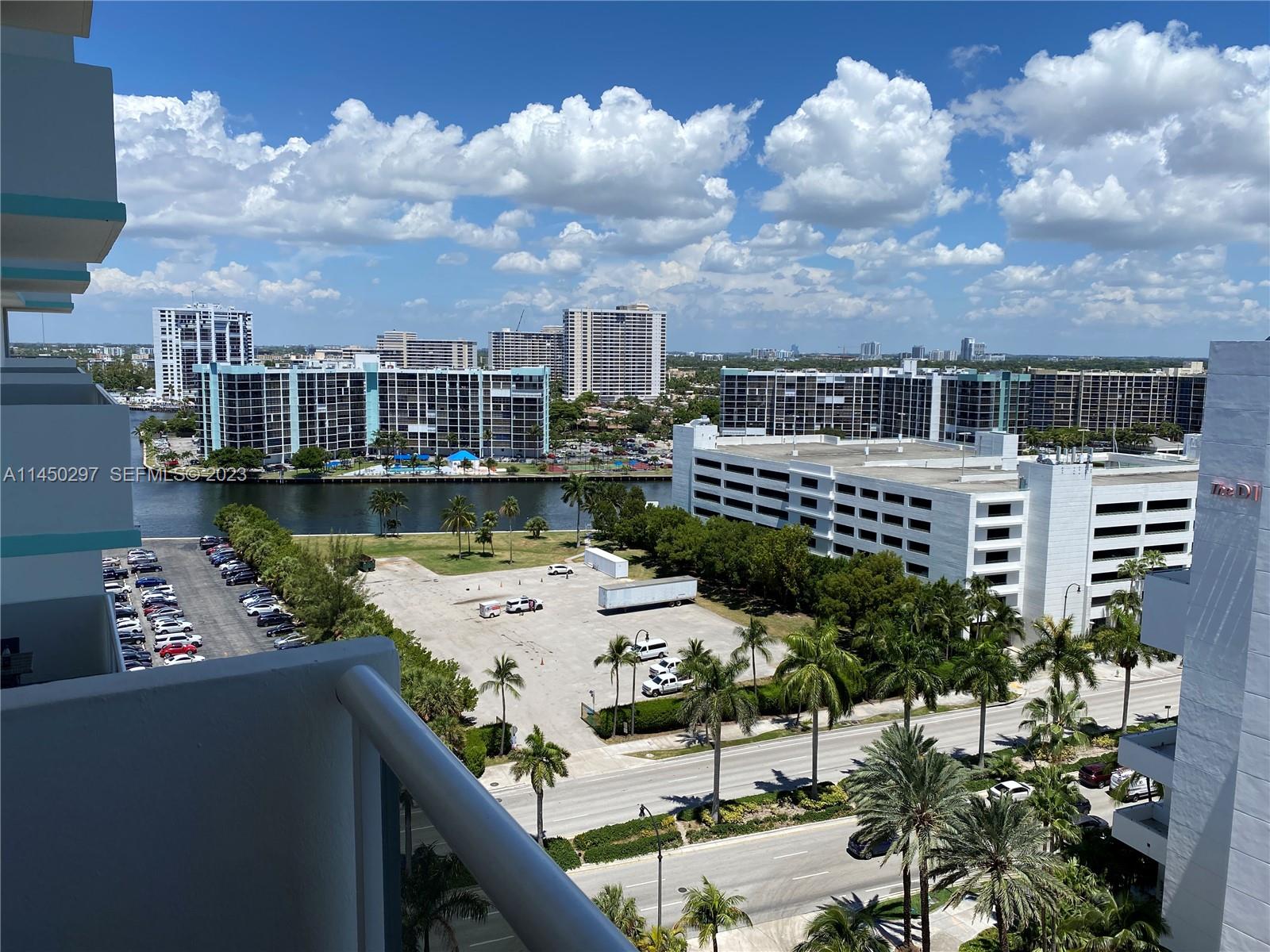 3725 S Ocean Dr # 1521, Hollywood FL 33019
