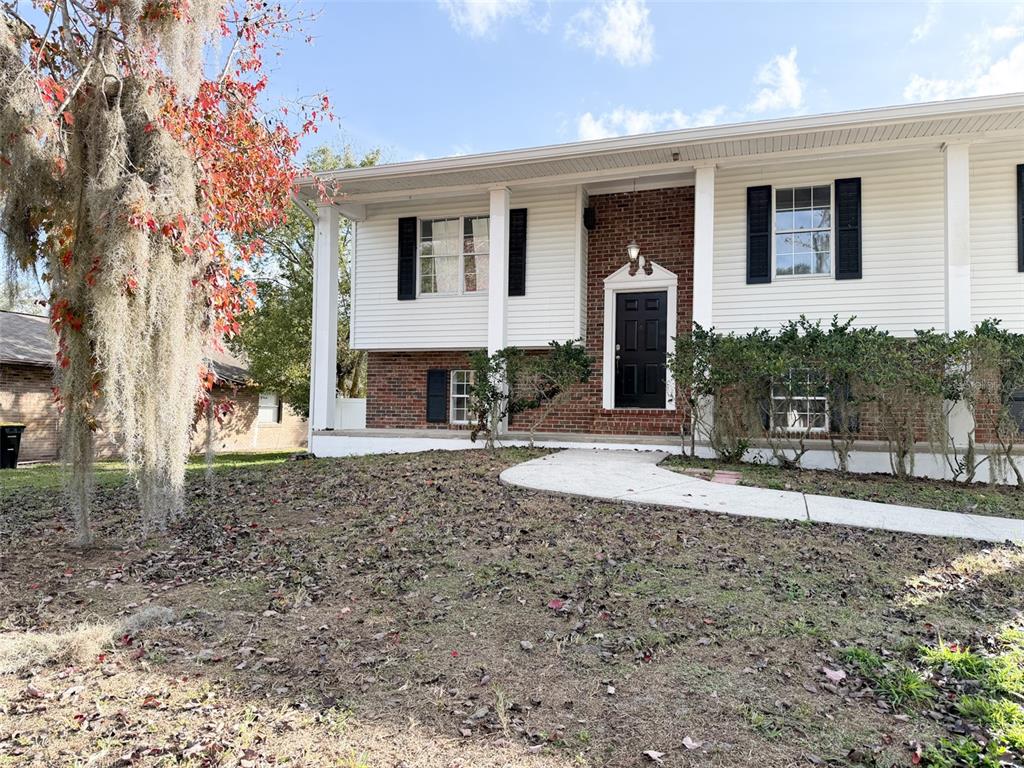 2318 CHESHIRE PLACE
