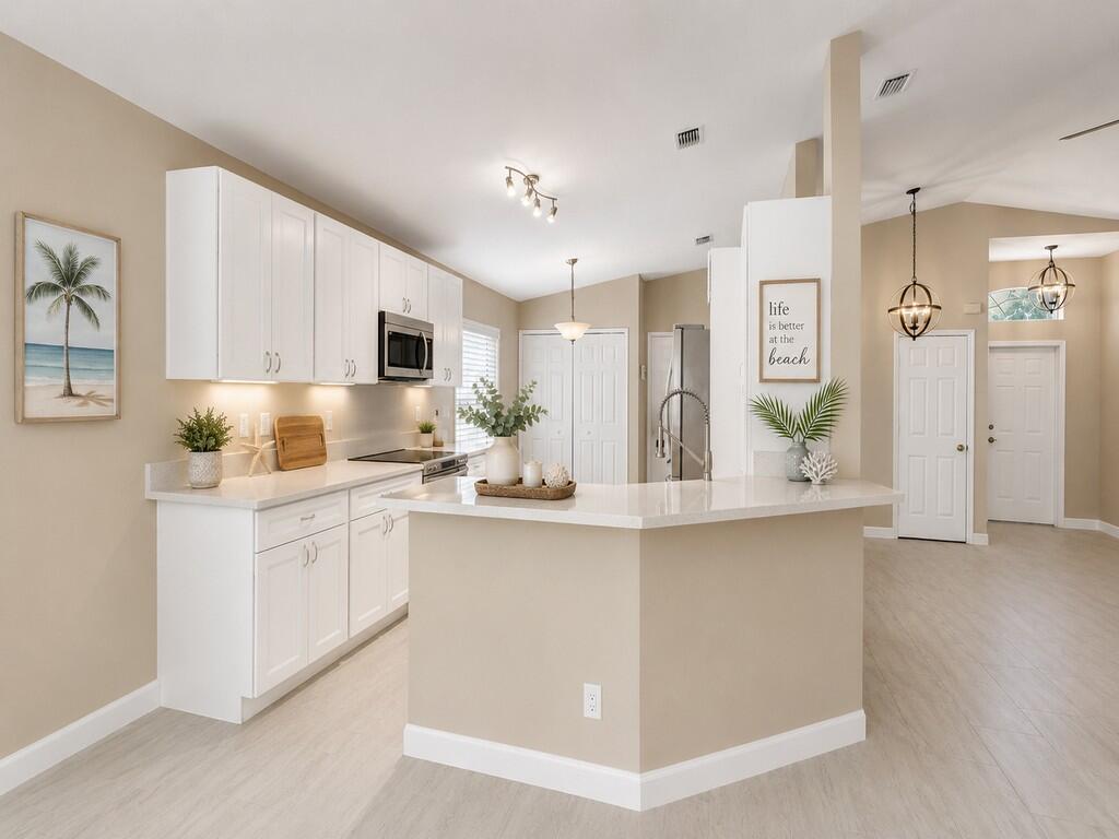 962 E 13th Square, Vero Beach FL 32960