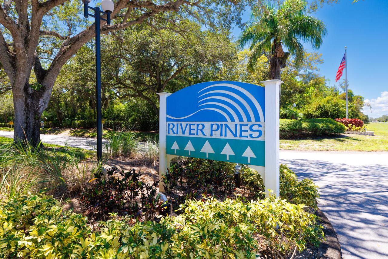 6197 SE Riverboat Drive # 1008, Stuart FL 34997