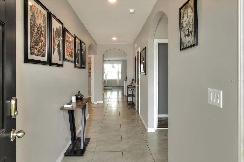 1829 PRISTINE LOOP, LAKELAND, FL — photo 5 of 30