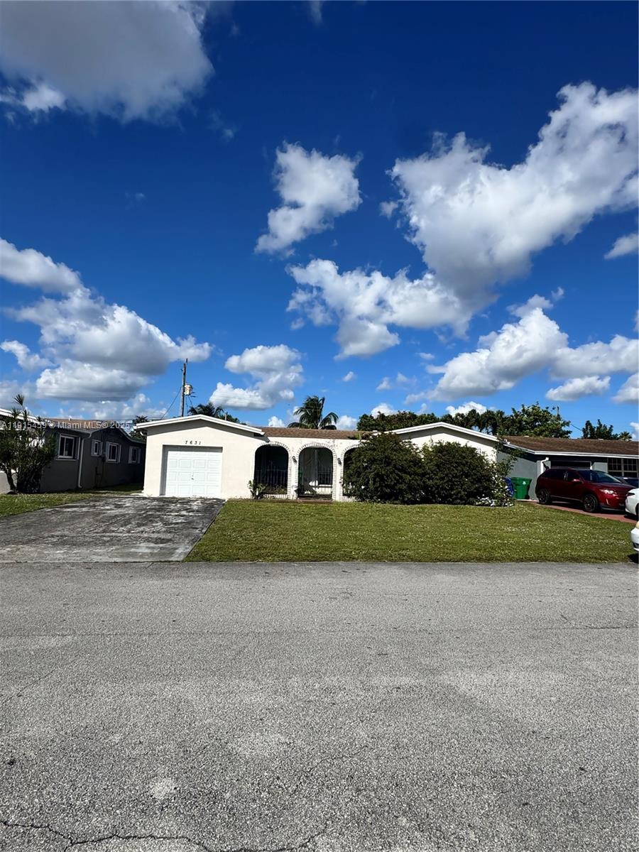 7631 Harbour Blvd, Miramar FL 33023