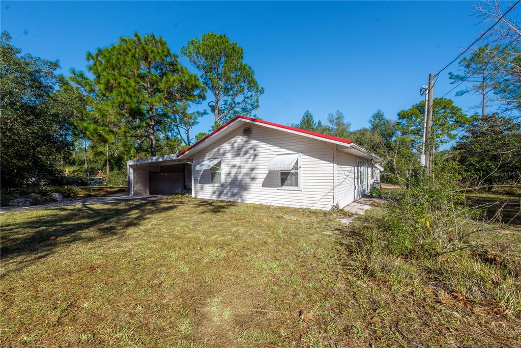 11216 NE 63RD PLACE, WILLISTON, FL — photo 4 of 17