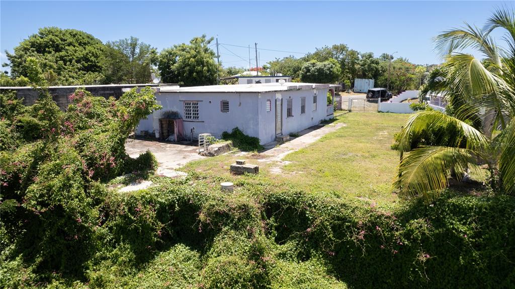 151 LOS CAOBOS, VIEQUES, PR — photo 4 of 25