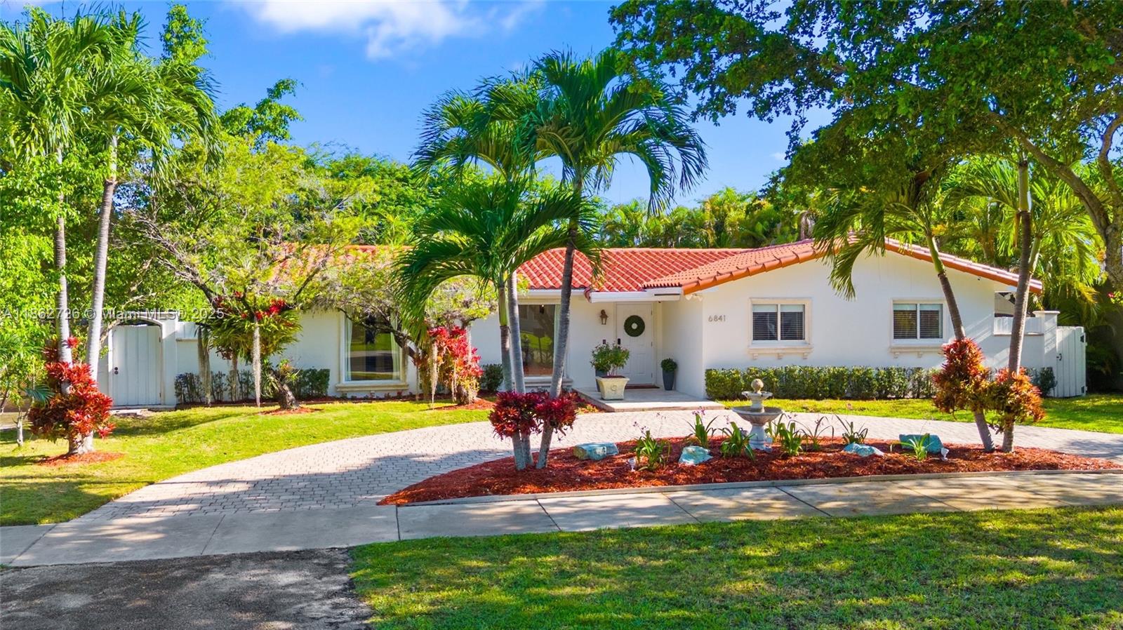 6841 SW 48th St, Miami FL 33155