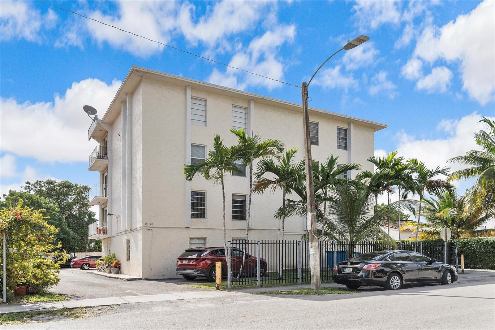 2138 SW 6th Street # 301, Miami FL 33135