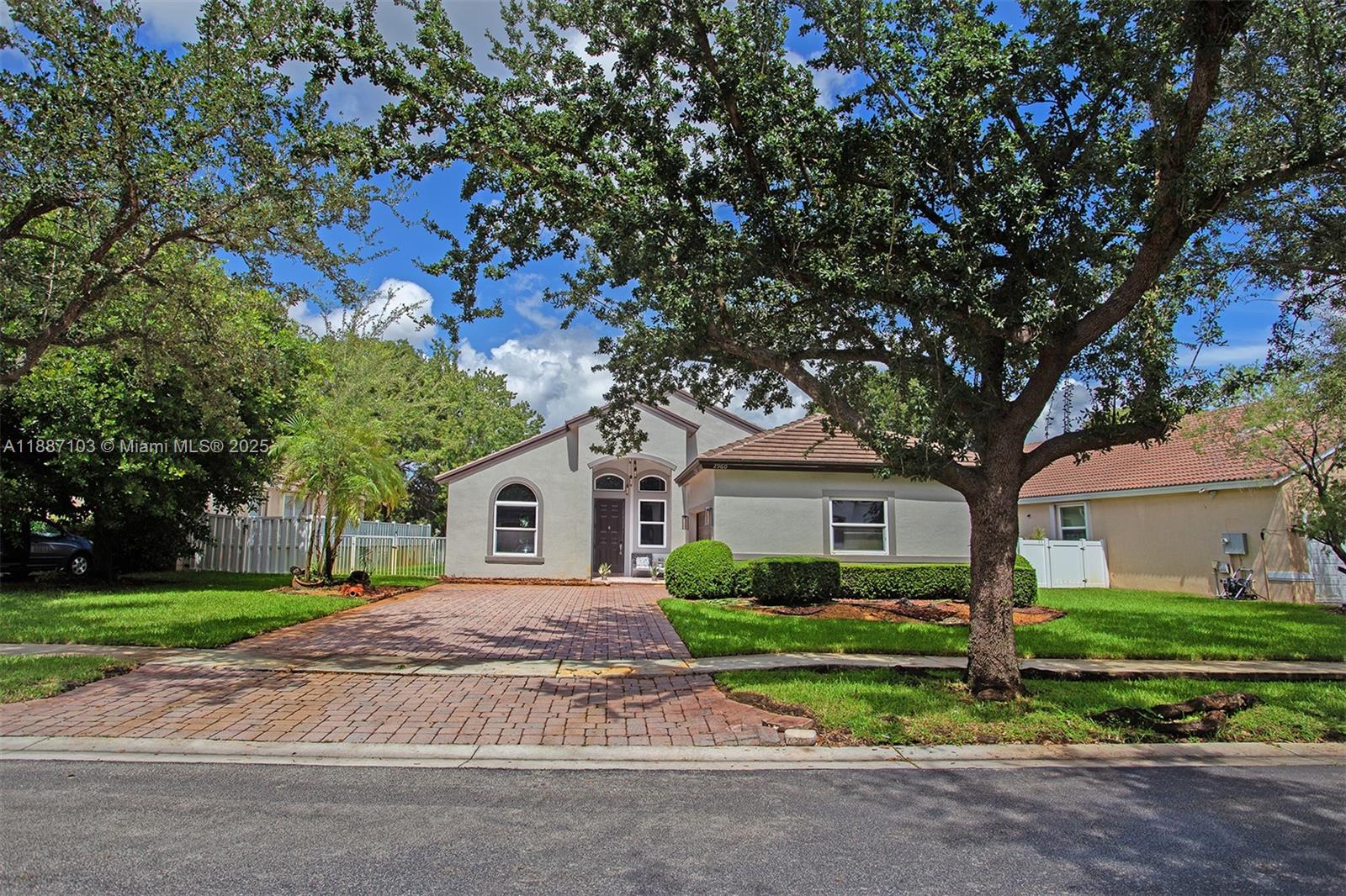 2960 SW 190th Ave, Miramar FL 33029