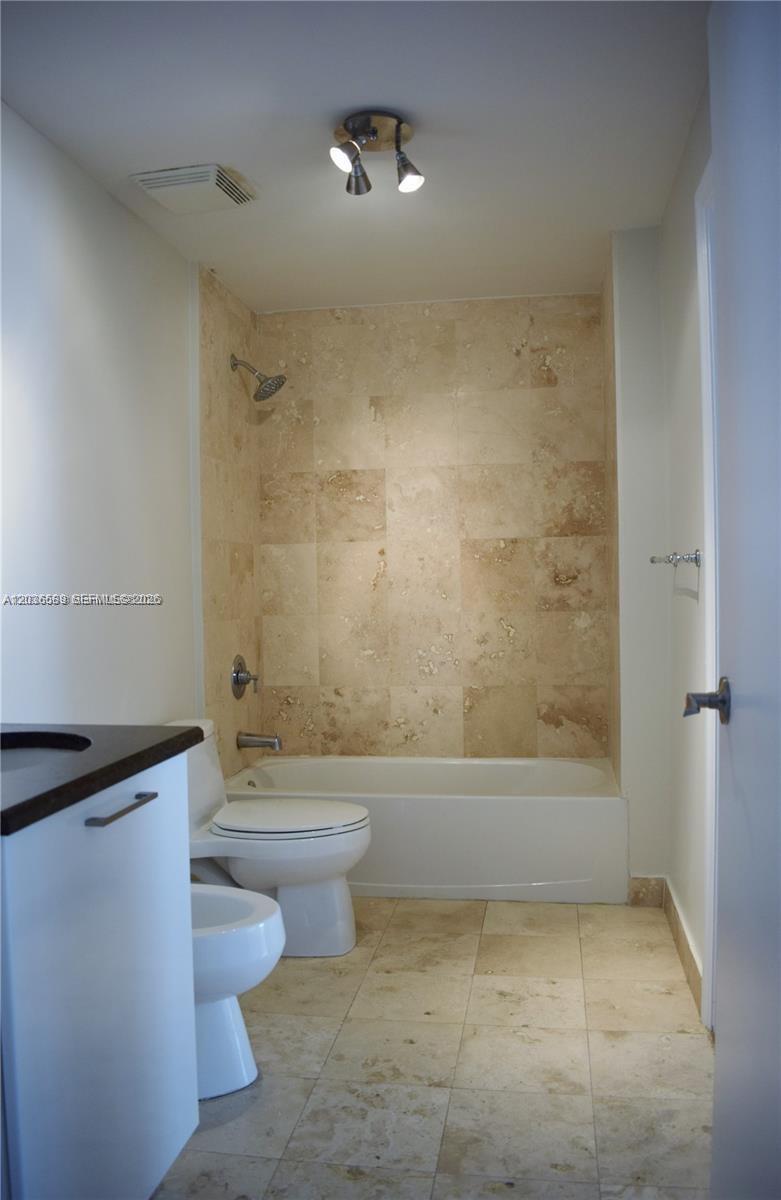 3339 Virginia St # 207, Miami FL 33133