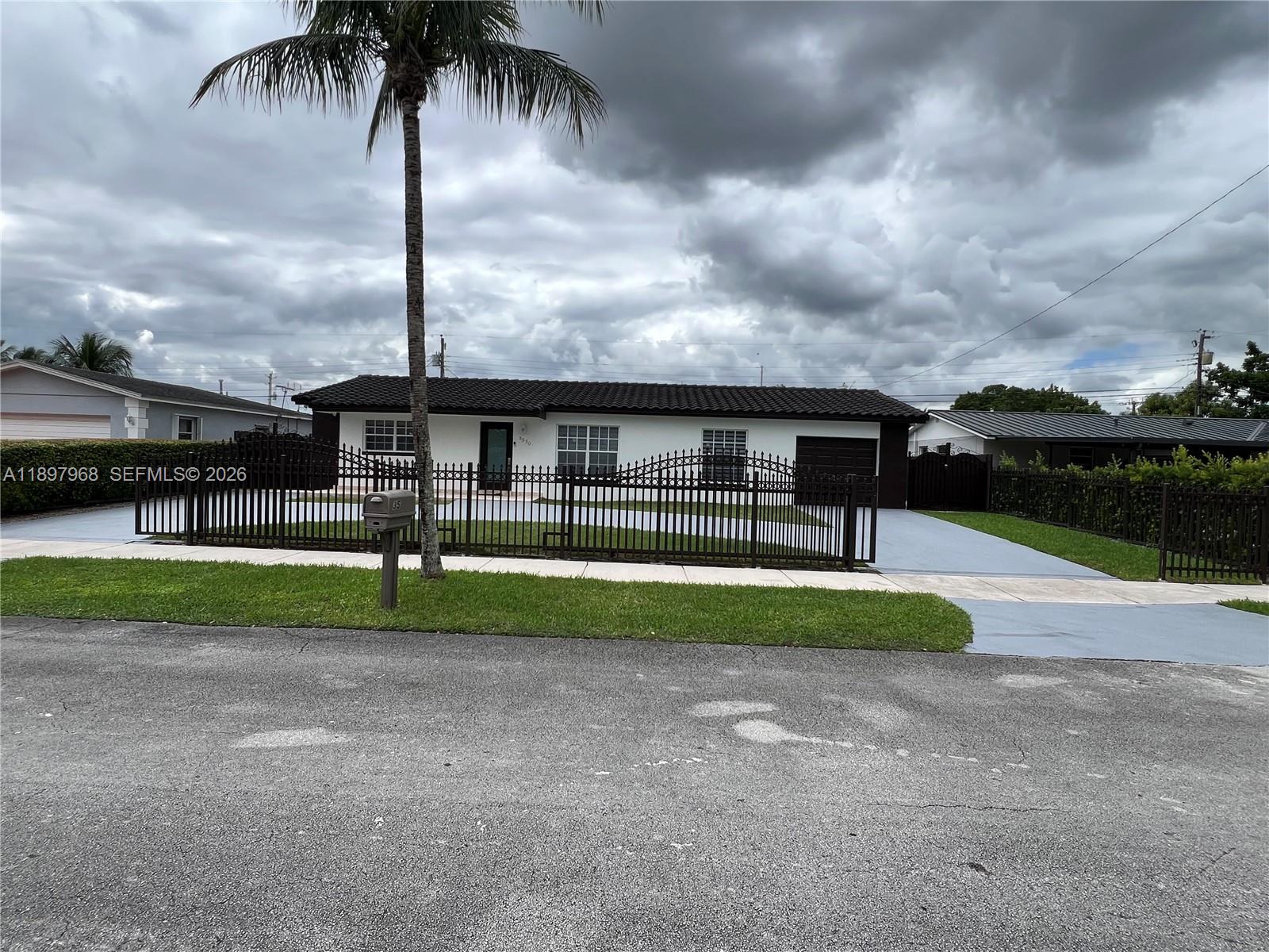 3530 SW 126th Ave, Miami FL 33175