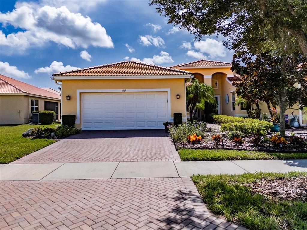 4919 MARBLE SPRINGS CIRCLE, WIMAUMA, FL — photo 3 of 30